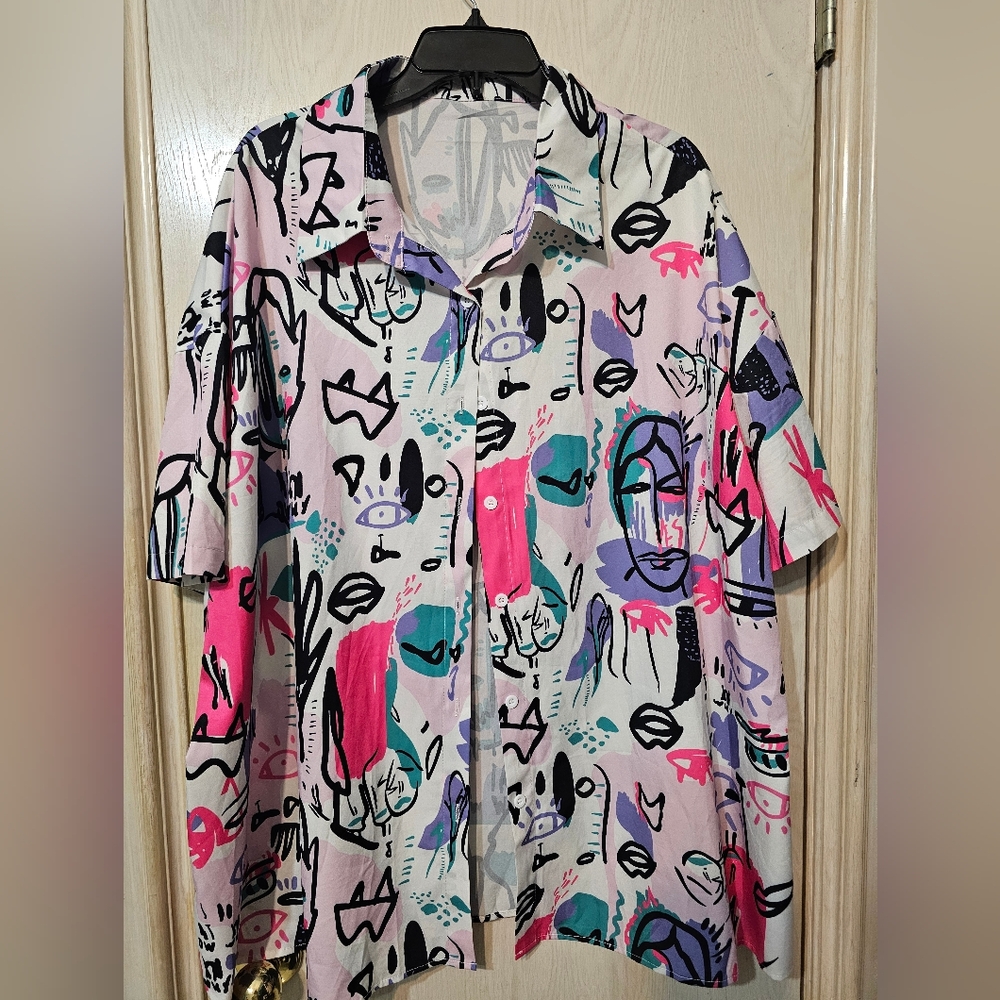 Abstract Print Button-Up Shirt - Picture 4 of 6